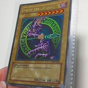 Yugioh! Rare holo dark magician card